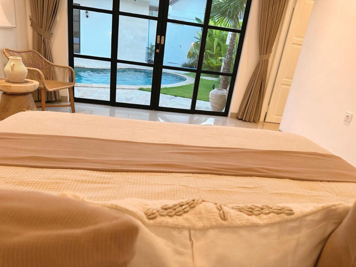 Amerta Villa Seminyak Exterior foto